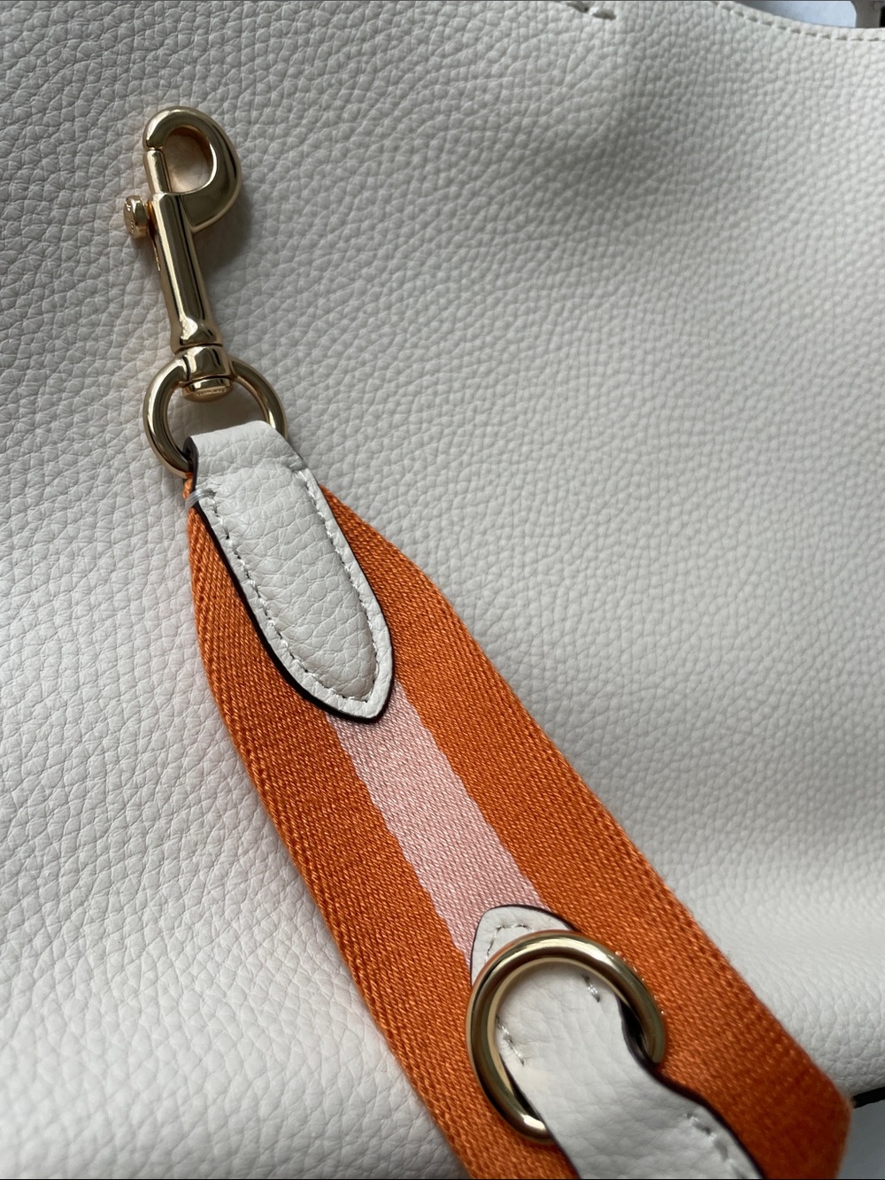 MOTHERS DAY SPECIAL Coach Cream Embroidered Leather Shoulder Bag - Picture 6 of 15